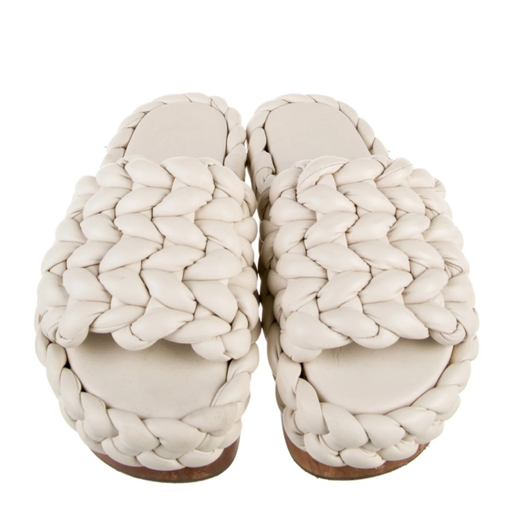 Chloe wavy braided sandals size 8 MINT